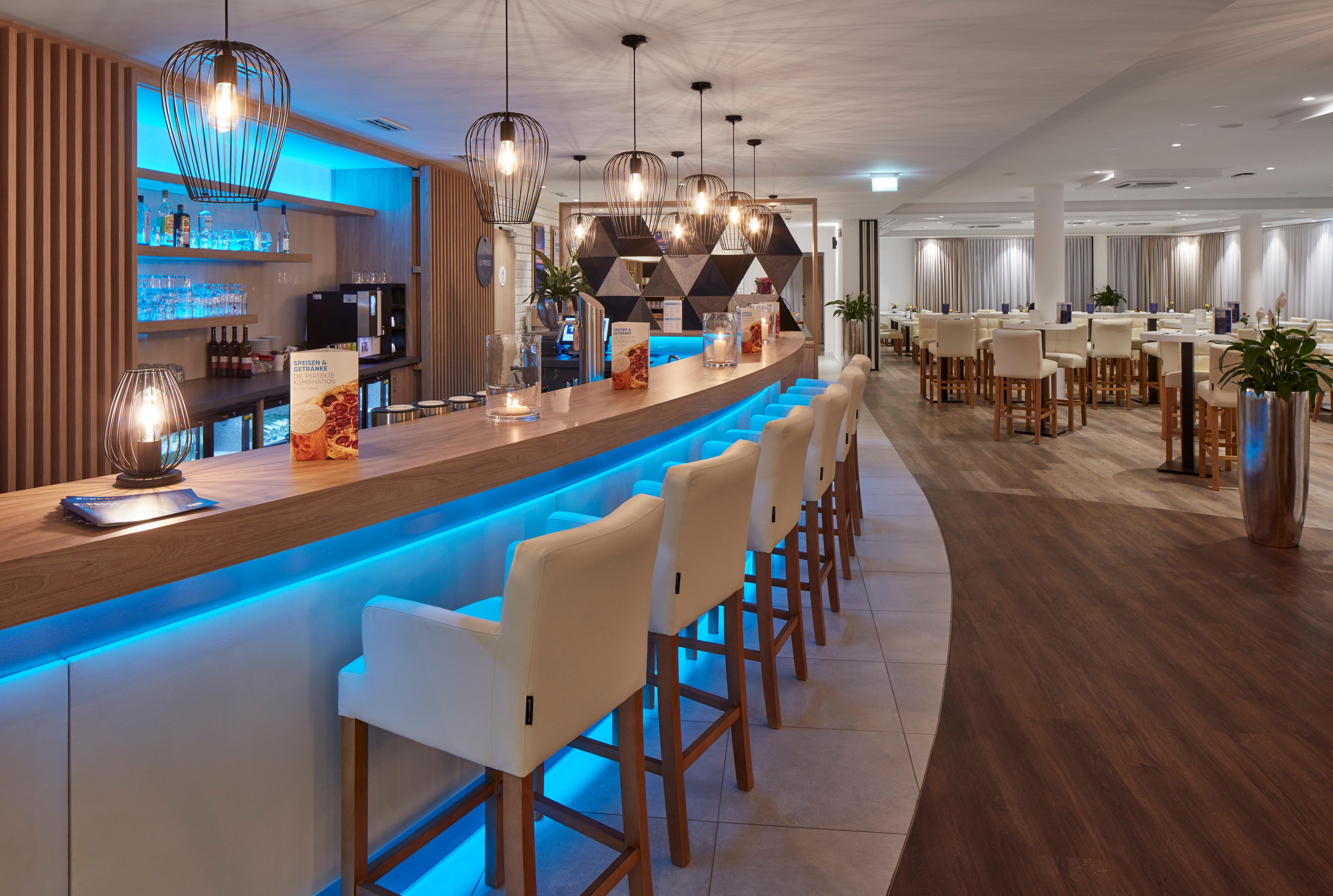 Holiday Inn Express - Merzig By Ihg Exterior photo