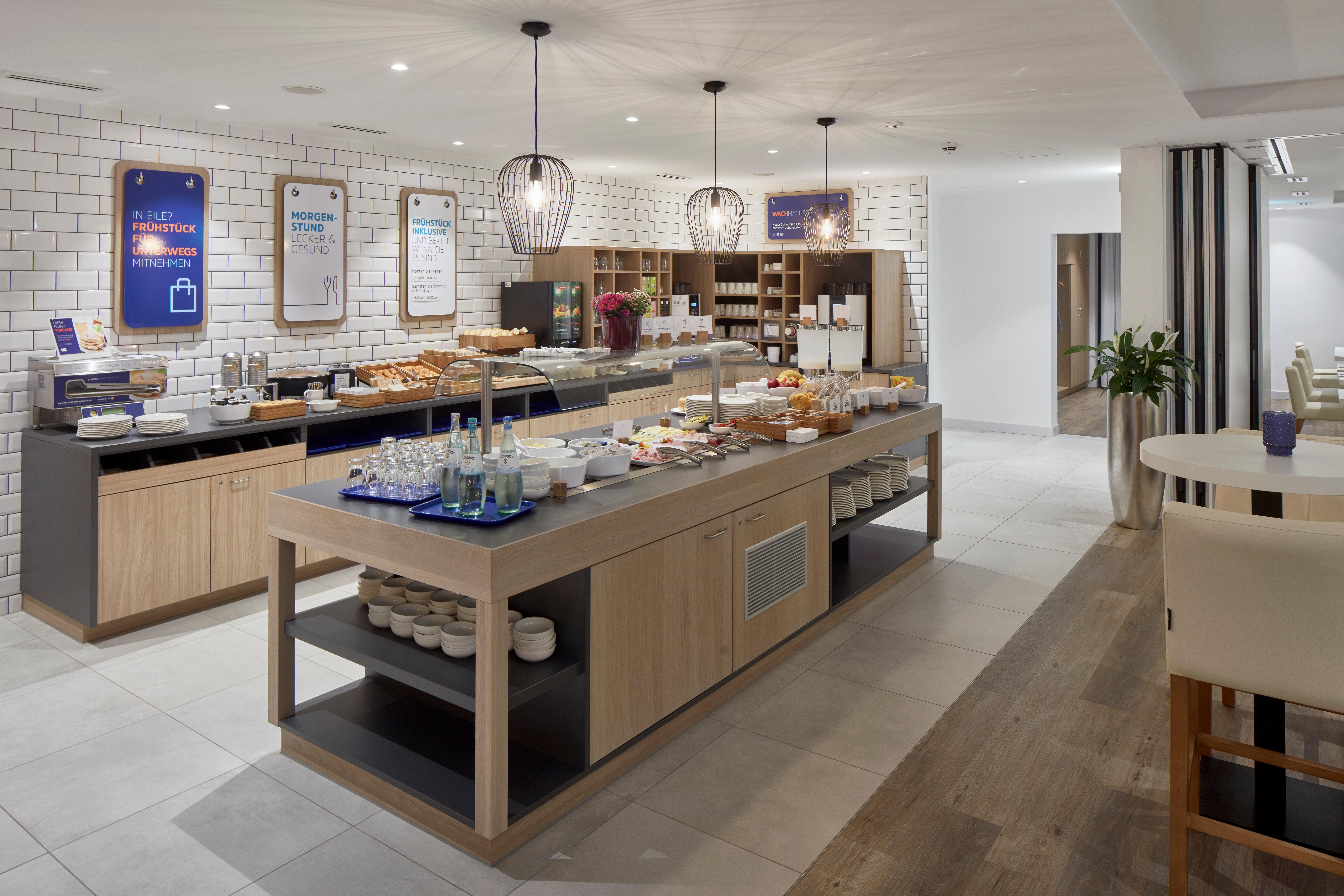 Holiday Inn Express - Merzig By Ihg Exterior photo